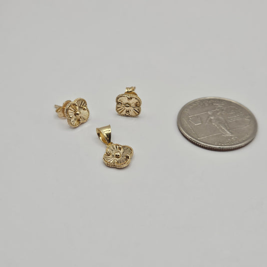 Set trebol mini dorados 14k