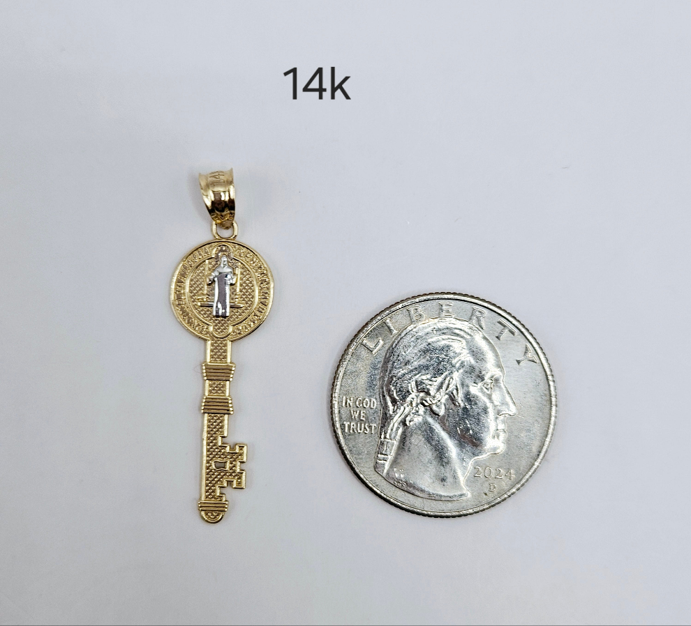 Llave de San Benito 14k
